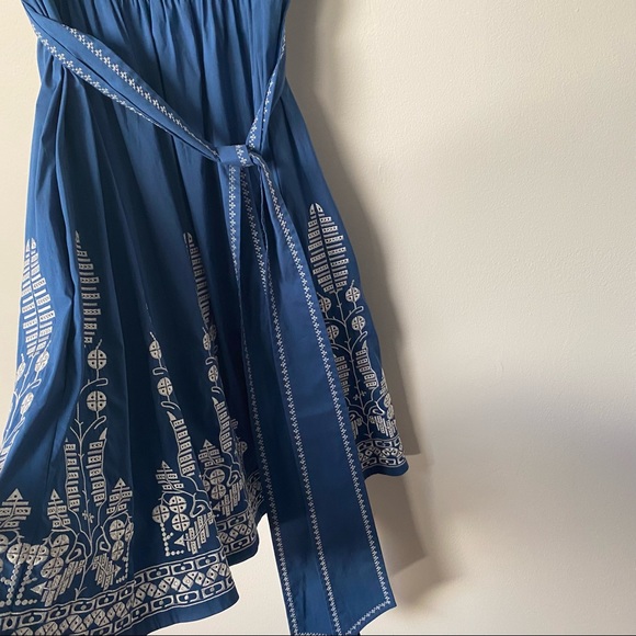 BCBG Maxazria woven dress - Picture 4 of 8